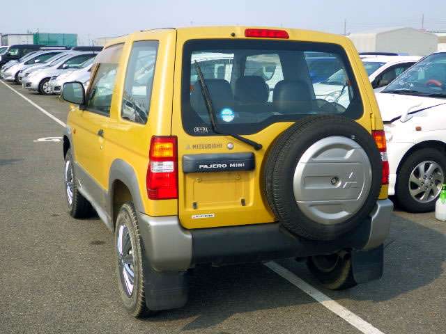 mitsubishi pajero-mini 2000 No.11857 image 2