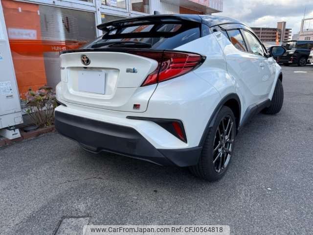 toyota c-hr 2019 -TOYOTA--C-HR 6AA-ZYX11--ZYX11-2008650---TOYOTA--C-HR 6AA-ZYX11--ZYX11-2008650- image 2