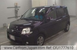 toyota sienta 2013 CFJ1777610