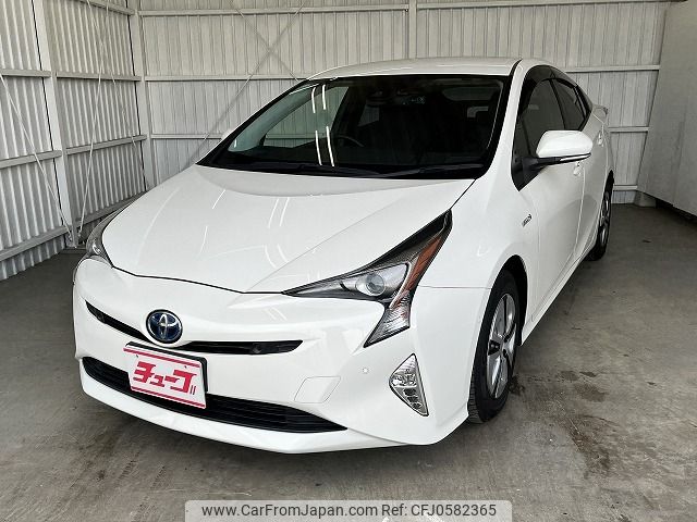 toyota prius 2018 -TOYOTA--Prius DAA-ZVW51--ZVW51-8044740---TOYOTA--Prius DAA-ZVW51--ZVW51-8044740- image 1