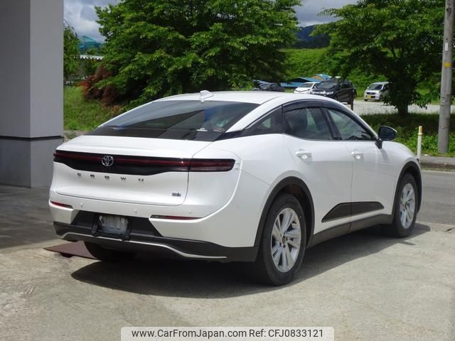 toyota crown 2022 CFJ0833121 image 2