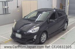 toyota aqua 2015 -TOYOTA 【豊田 500ふ8825】--AQUA NHP10-6480180---TOYOTA 【豊田 500ふ8825】--AQUA NHP10-6480180-