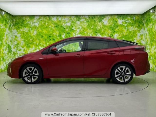 toyota prius 2017 quick_quick_ZVW55_ZVW55-8024820 image 2