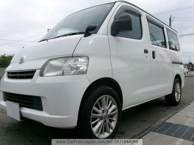 toyota townace-van 2012 CFJ1844388 image 1
