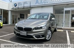 bmw 2-series 2017 quick_quick_2E20_WBA2E520605G92188