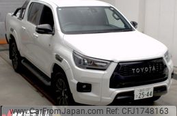 toyota hilux 2023 CFJ1748163