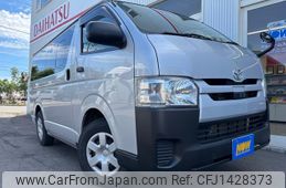 toyota regiusace-van 2018 GOO_JP_700030018430250702001