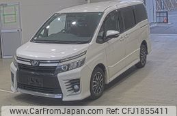toyota voxy 2014 CFJ1855411