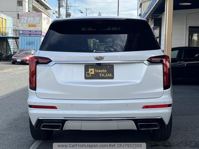 cadillac xt6 2022 quick_quick_7BA-C1TL_1GYFP9RS8NZ156332 image 2