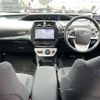 toyota prius 2017 -TOYOTA--Prius DAA-ZVW55--ZVW55-8050689---TOYOTA--Prius DAA-ZVW55--ZVW55-8050689- image 17