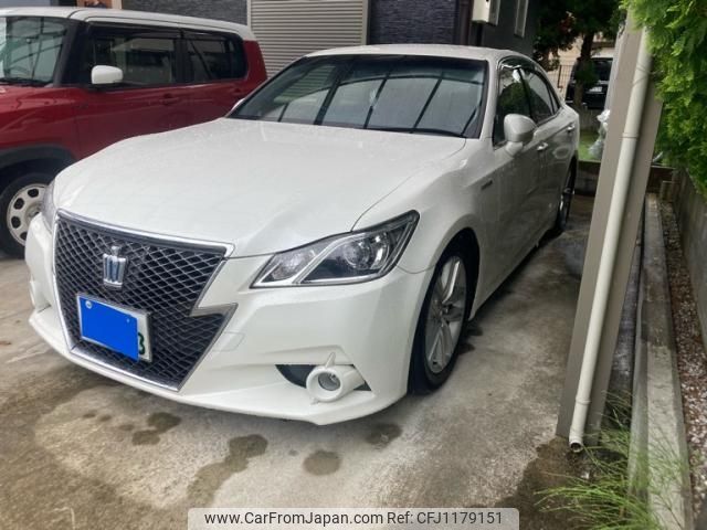 toyota crown 2013 -TOYOTA--Crown DAA-AWS210--AWS210-6033833---TOYOTA--Crown DAA-AWS210--AWS210-6033833- image 2