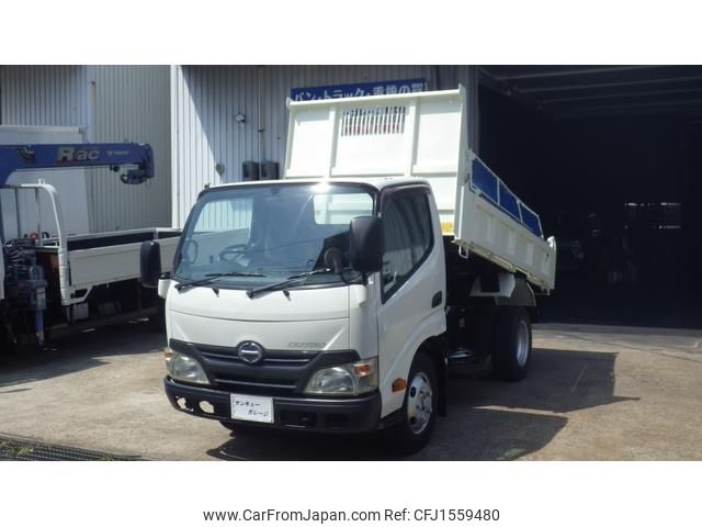 hino dutro 2012 CFJ1559480 image 1