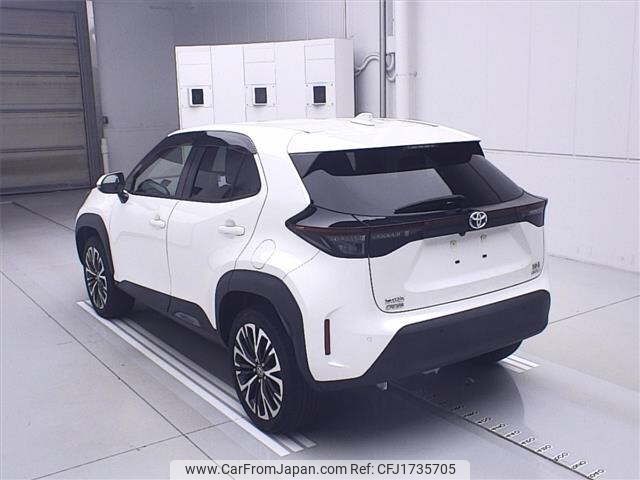toyota yaris-cross 2022 CFJ1735705 image 2