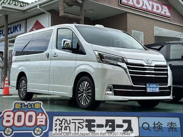 toyota granace 2023 GOO_JP_700060017330240903033 image 1