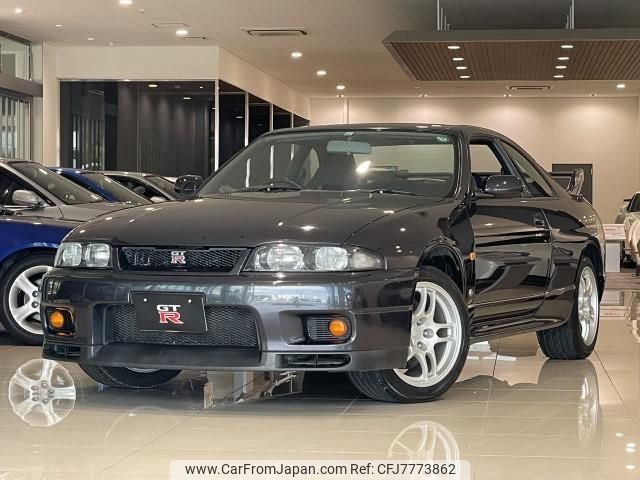 nissan skyline-gt-r 1995 quick_quick_E-BCNR33_BCNR33-004561 image 1