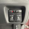 honda n-box 2015 -HONDA--N BOX DBA-JF1--JF1-1486258---HONDA--N BOX DBA-JF1--JF1-1486258- image 17