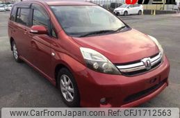 toyota isis 2012 CFJ1712563