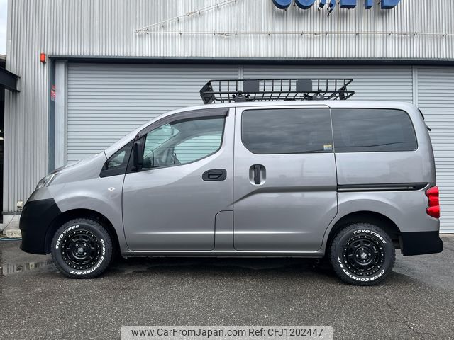 nissan nv200-vanette 2018 a374199e9aae9ff32151b0018e9774a0 image 2
