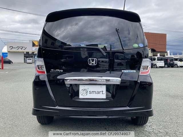 honda freed-spike-hybrid 2013 quick_quick_DAA-GP3_GP3-1115785 image 2