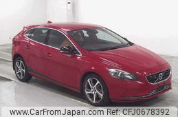 volvo v40 2016 -VOLVO--Volvo V40 MD4204T--DG229622---VOLVO--Volvo V40 MD4204T--DG229622-