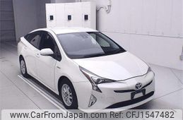 toyota prius 2018 CFJ1547482