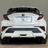 toyota c-hr 2018 quick_quick_DAA-ZYX10_ZYX10-2148582 image 15