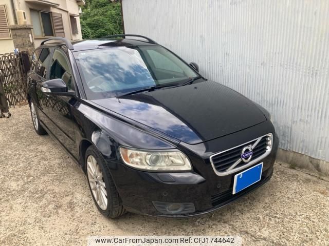 volvo v50 2011 CFJ1744642 image 1