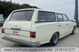 car_3a1fdfb4-fc04-4447-bc41-