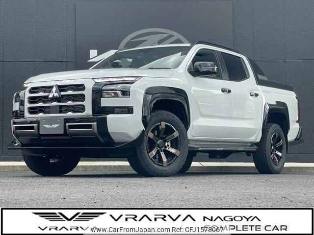mitsubishi triton 2024 CFJ1578067 image 1