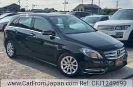 mercedes-benz b-class 2012 GOO_JP_700070884830250604003