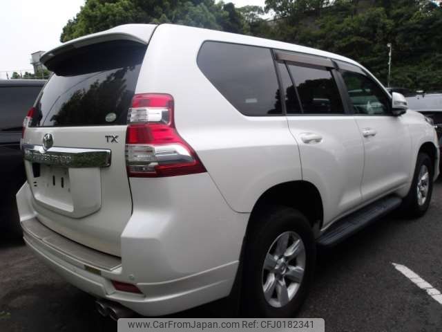 toyota land-cruiser-prado 2016 -TOYOTA--Land Cruiser Prado LDA-GDJ150W--GDJ150W-0010593---TOYOTA--Land Cruiser Prado LDA-GDJ150W--GDJ150W-0010593- image 2