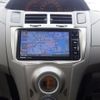 toyota vitz 2009 CFJ1675657 image 8