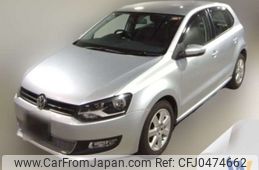 volkswagen polo 2010 -VOLKSWAGEN--VW Polo DBA-6RCBZ--WVWZZZ6RZAU062128---VOLKSWAGEN--VW Polo DBA-6RCBZ--WVWZZZ6RZAU062128-