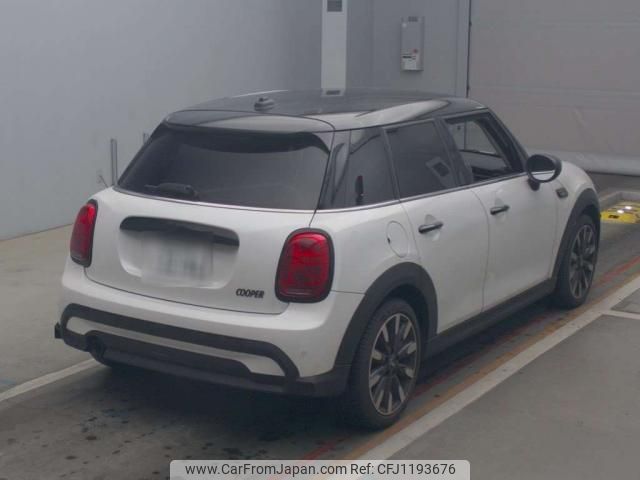 mini mini-others 2024 quick_quick_3BA-XU15MW_WMW32DK0102V79626 image 2