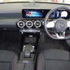 mercedes-benz cla-class 2021 quick_quick_3DA-118312M_W1K1183122N203284 image 3