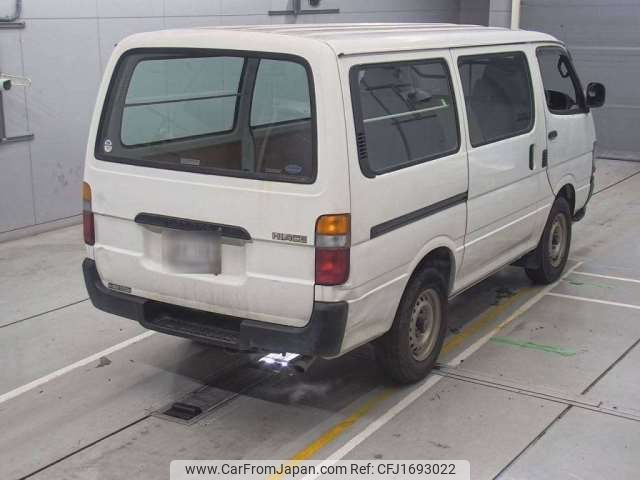 toyota hiace-van 2004 CFJ1693022 image 2