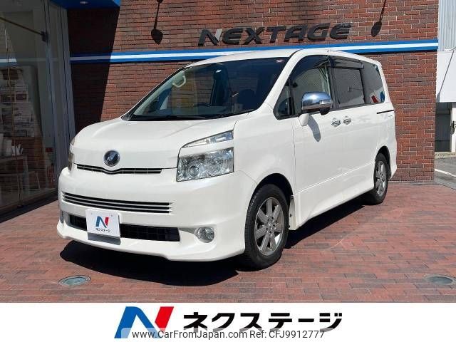 toyota voxy 2009 -TOYOTA--Voxy DBA-ZRR70W--ZRR70-0258560---TOYOTA--Voxy DBA-ZRR70W--ZRR70-0258560- image 1