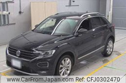 volkswagen volkswagen-others 2020 -VOLKSWAGEN 【松本 333ﾁ 701】--VW T-Roc 3DA-A1DFF--WVGZZZA1ZLV137947---VOLKSWAGEN 【松本 333ﾁ 701】--VW T-Roc 3DA-A1DFF--WVGZZZA1ZLV137947-