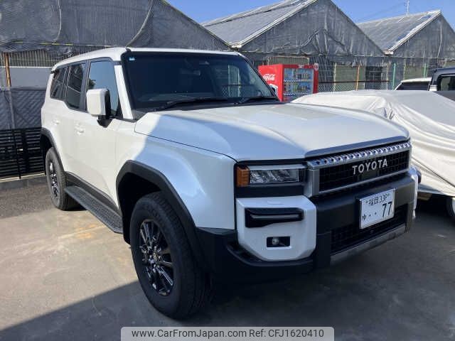 toyota land-cruiser-wagon 2024 CFJ1620410 image 1