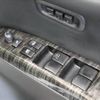 nissan elgrand 2018 CFJ1708218 image 18