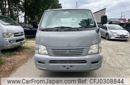 nissan caravan-van 2002 TE5628