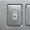 toyota voxy 2010 quick_quick_ZRR70W_ZRR70-0339933 image 5