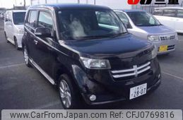 toyota bb 2010 -TOYOTA 【三重 302ﾃ2807】--bB QNC21--0095821---TOYOTA 【三重 302ﾃ2807】--bB QNC21--0095821-