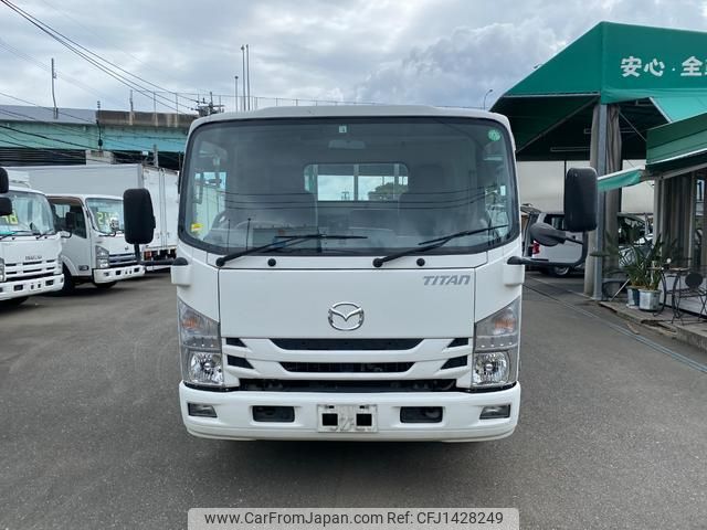 mazda titan 2016 CFJ1428249 image 2