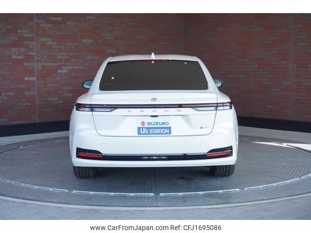 toyota crown 2024 CFJ1695086 image 2