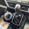 toyota voxy 2017 CARSENSOR_JP_AU6367975877 image 22