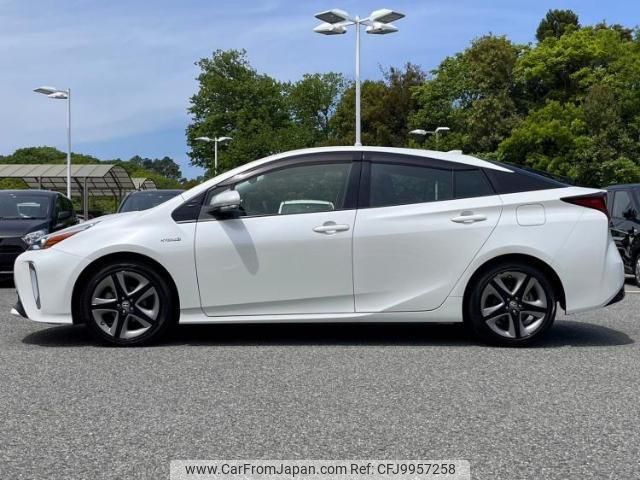 toyota prius 2019 quick_quick_DAA-ZVW51_ZVW51-8058010 image 2