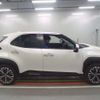 toyota yaris-cross 2022 -TOYOTA 【つくば 300ﾗ5893】--Yaris Cross 5BA-MXPB10--MXPB10-2023384---TOYOTA 【つくば 300ﾗ5893】--Yaris Cross 5BA-MXPB10--MXPB10-2023384- image 8