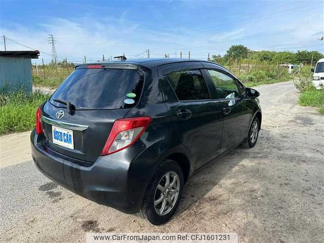 toyota vitz 2012 CFJ1601231 image 2