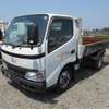 hino dutro 2004 BH-BC-39 image 1